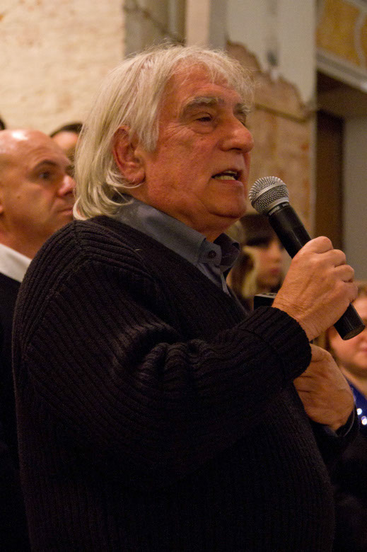 %_tempFileNamesenza%20titolo-50-11%